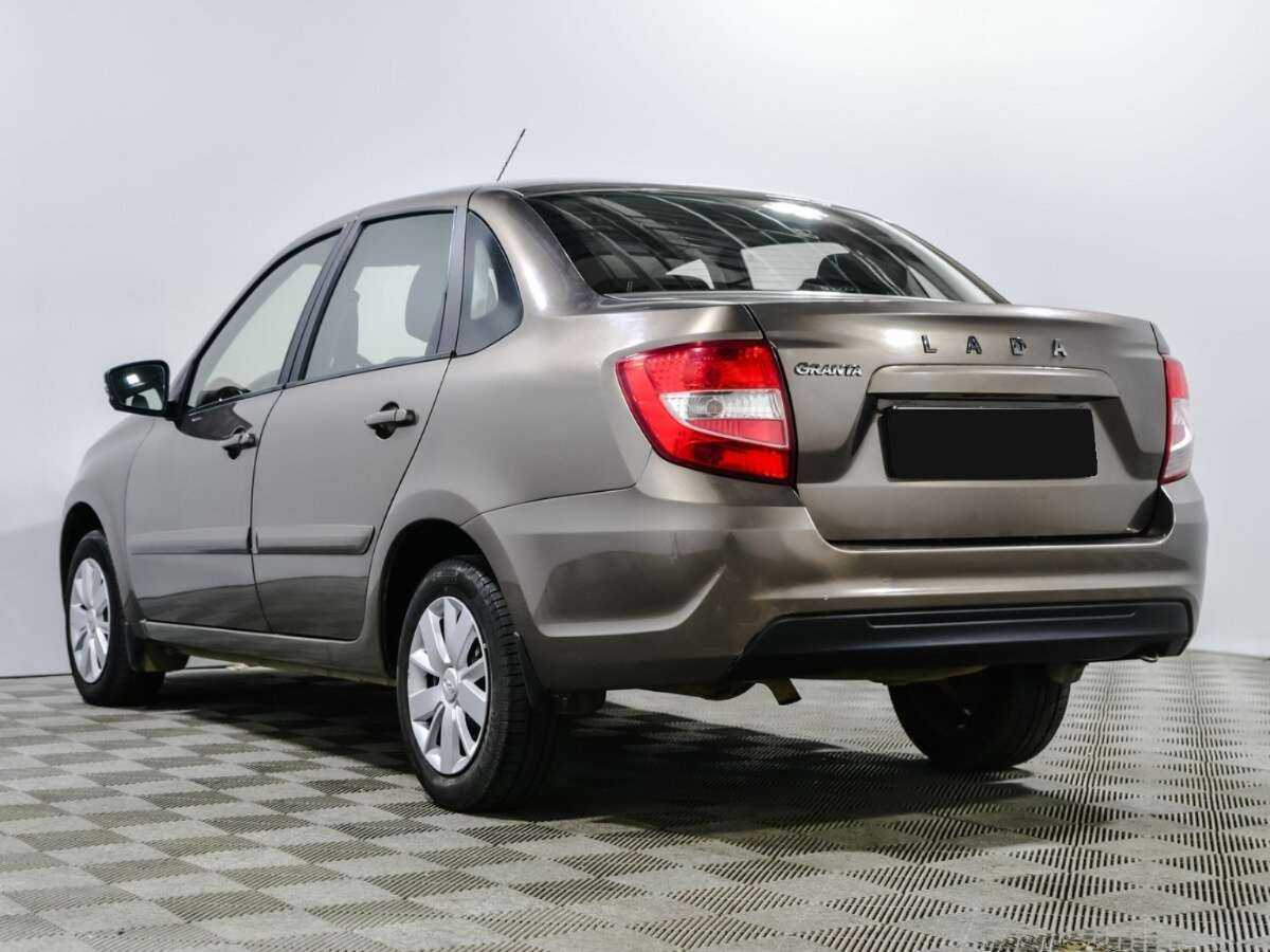 Купить Lada (ВАЗ) Granta с пробегом. Фото: #5