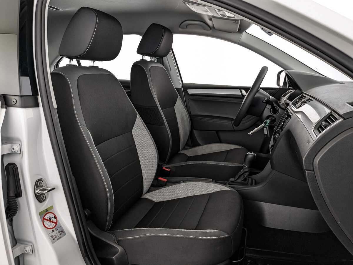 Купить Skoda Rapid с пробегом. Фото: #19