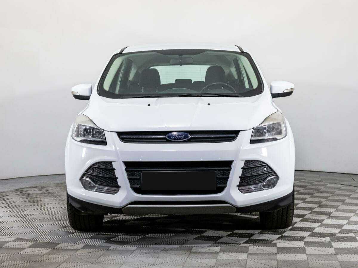 Купить Ford Kuga с пробегом. Фото: #1