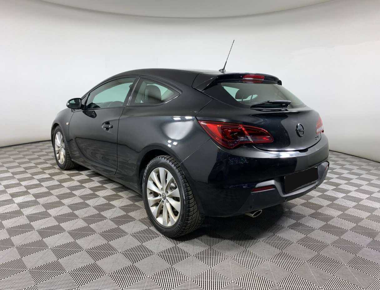 Купить Opel Astra с пробегом. Фото: #4