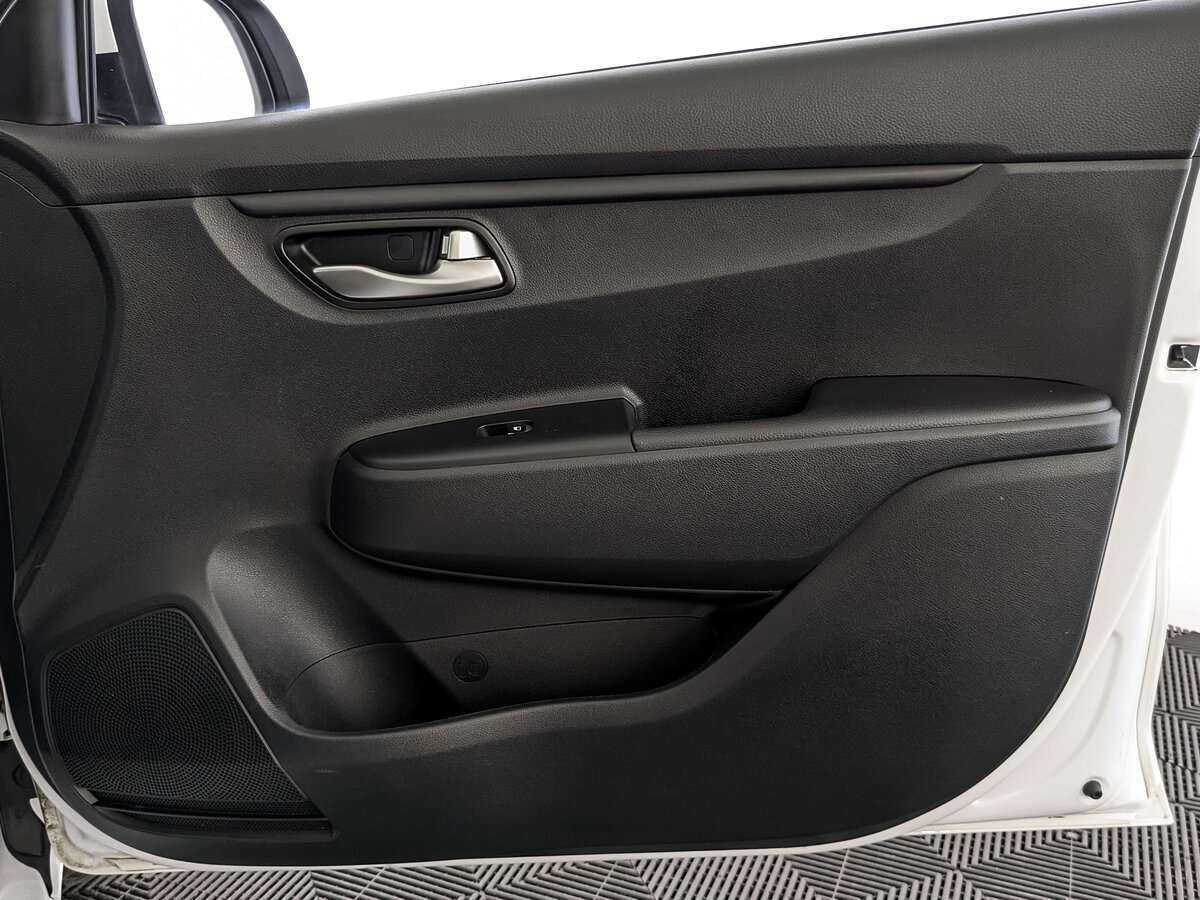 Купить Kia Rio с пробегом. Фото: #20