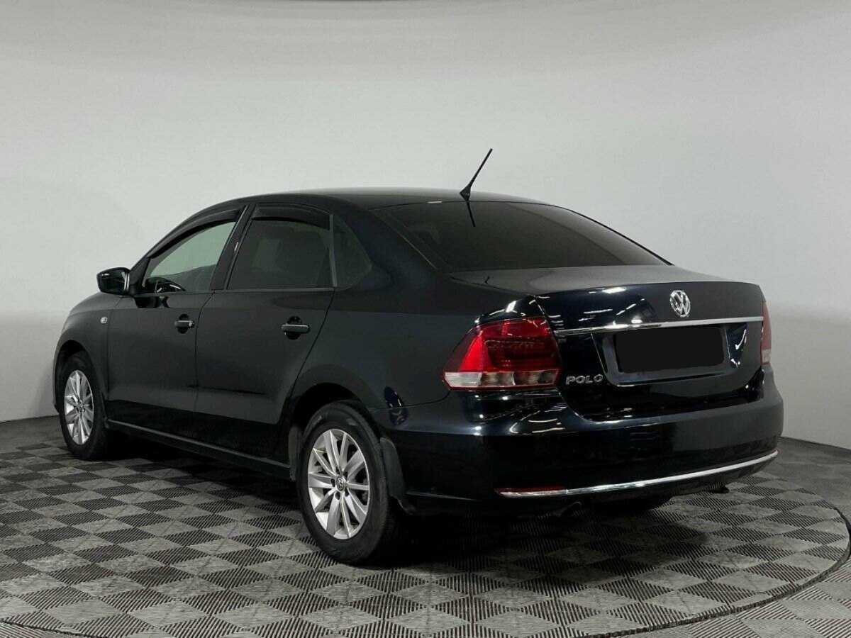 Купить Volkswagen Polo с пробегом. Фото: #6