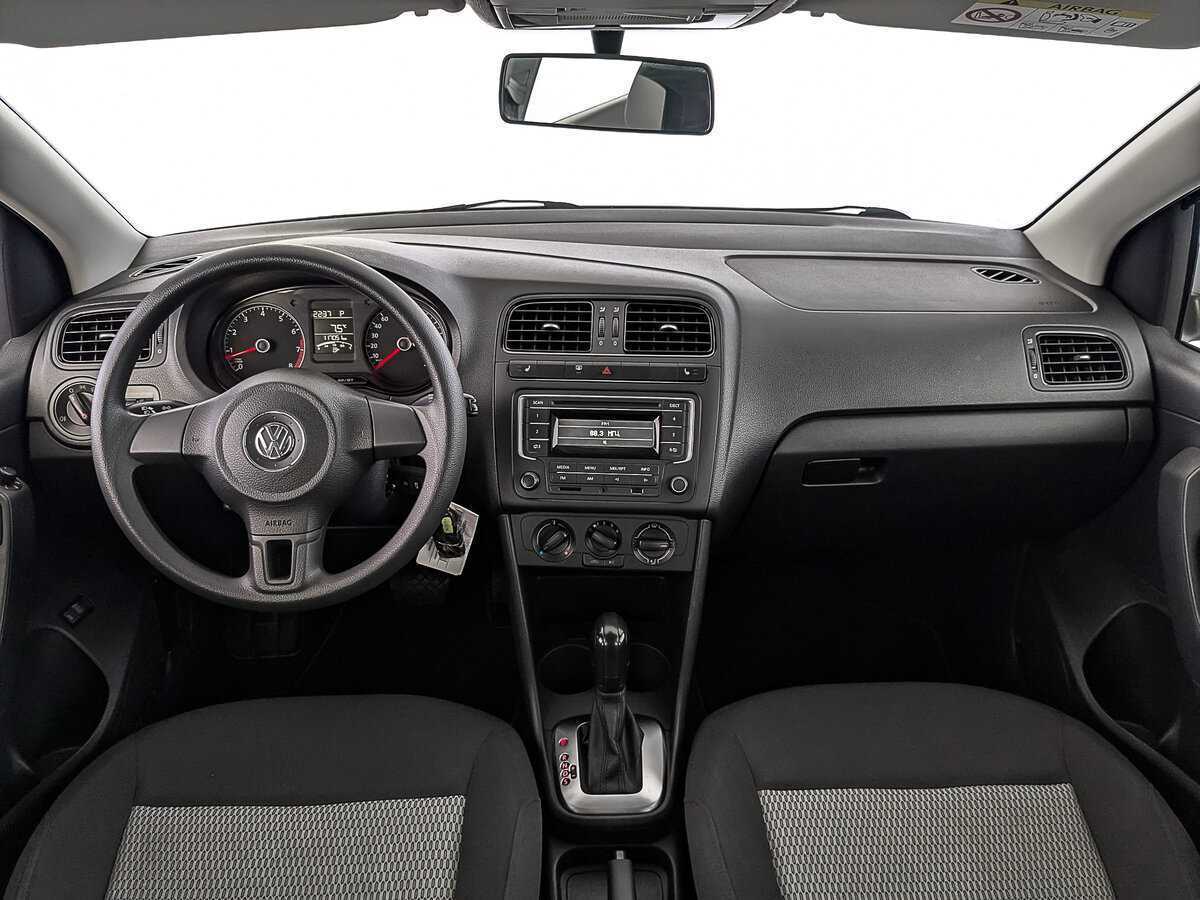 Купить Volkswagen Polo с пробегом. Фото: #13