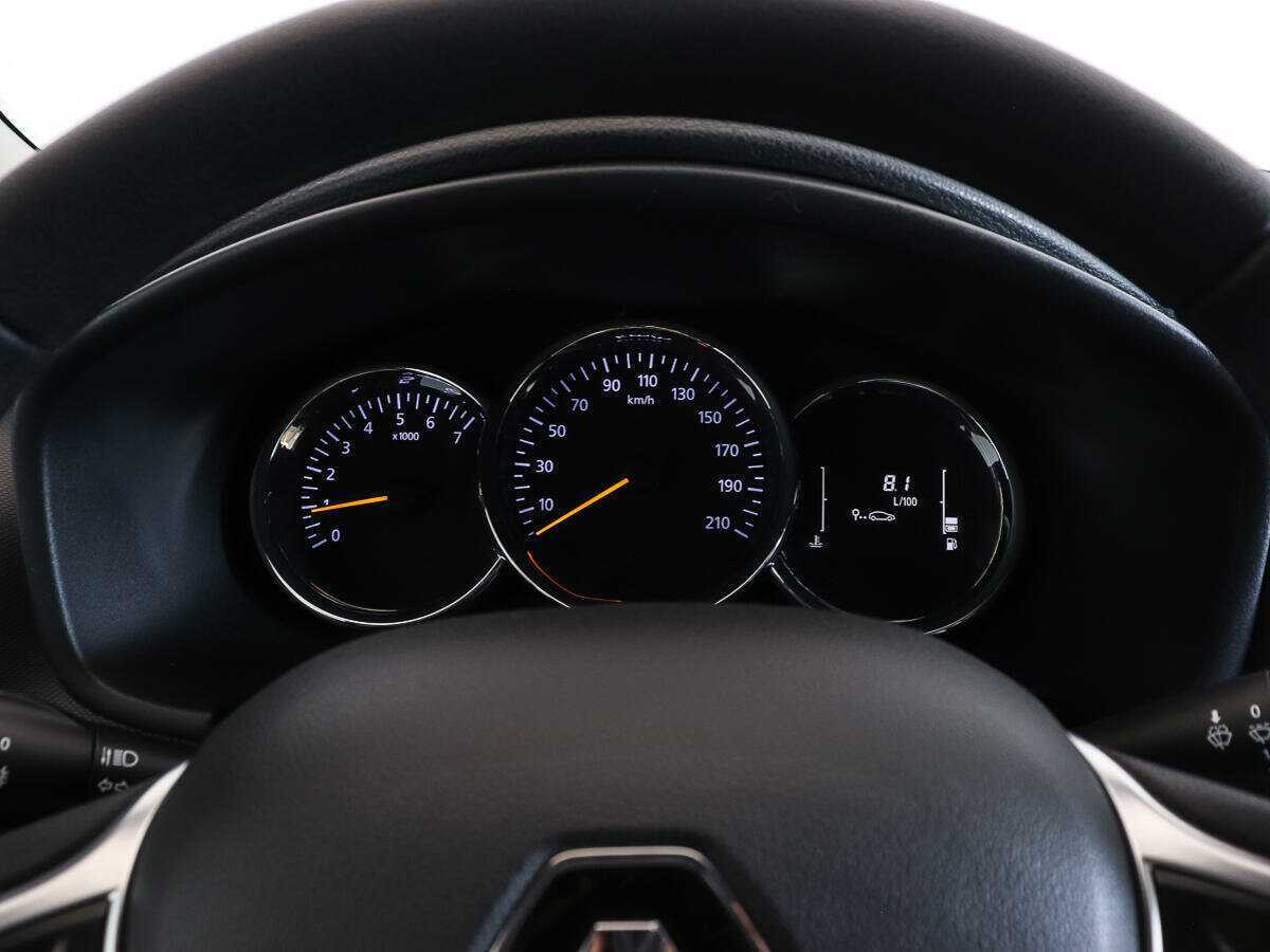 Купить Renault Logan с пробегом. Фото: #9