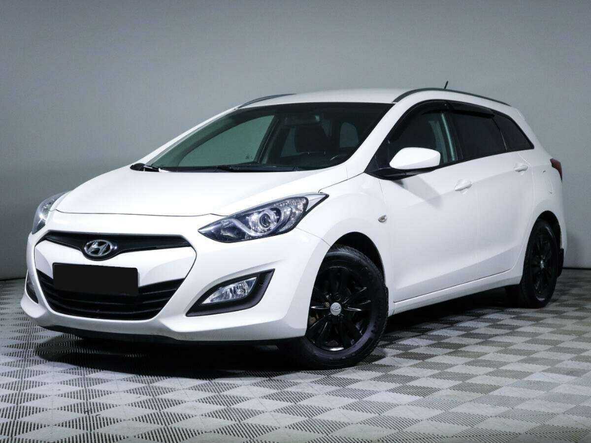 Купить Hyundai i30 с пробегом. Посмотреть фото