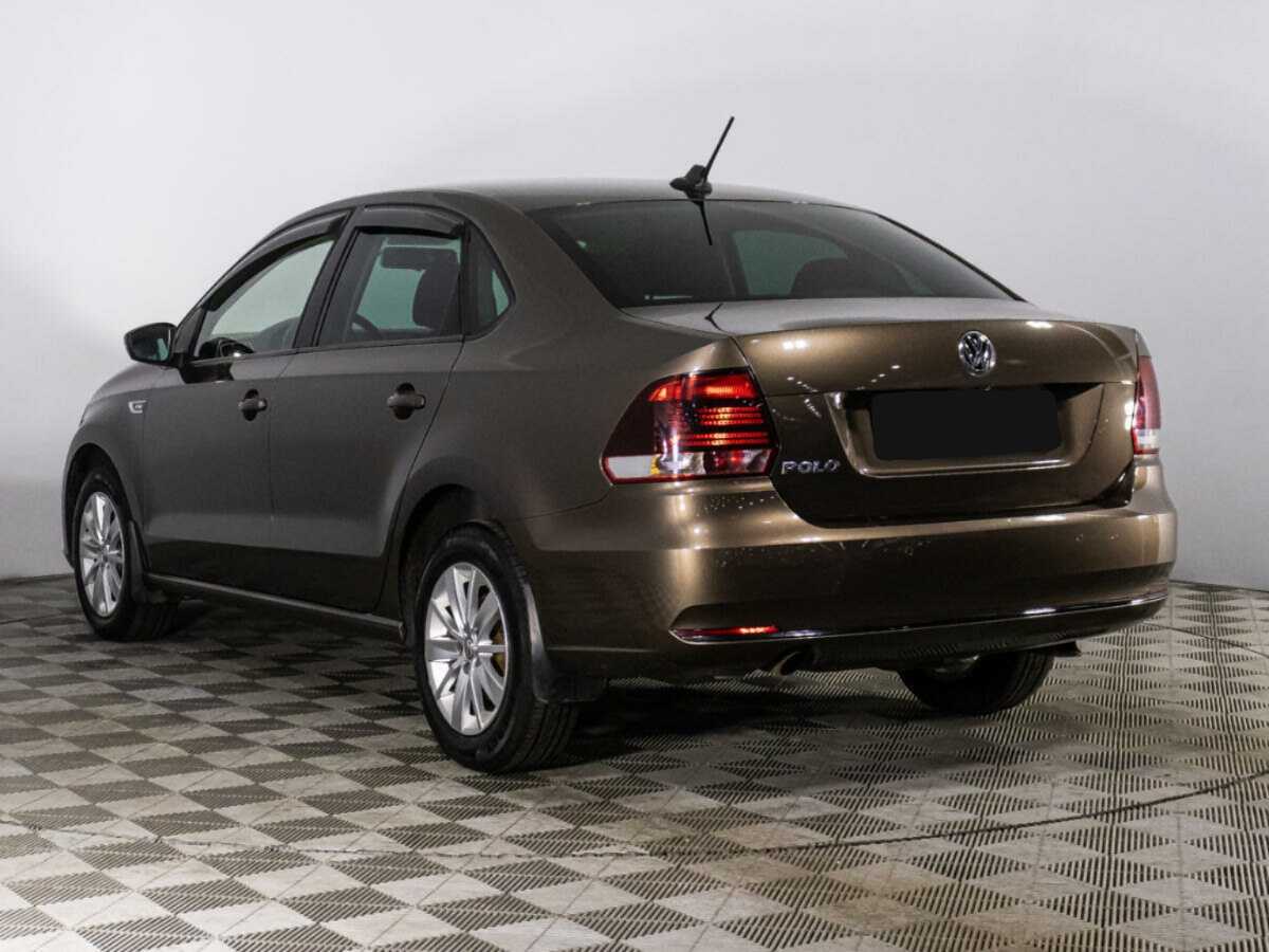Купить Volkswagen Polo с пробегом. Фото: #6