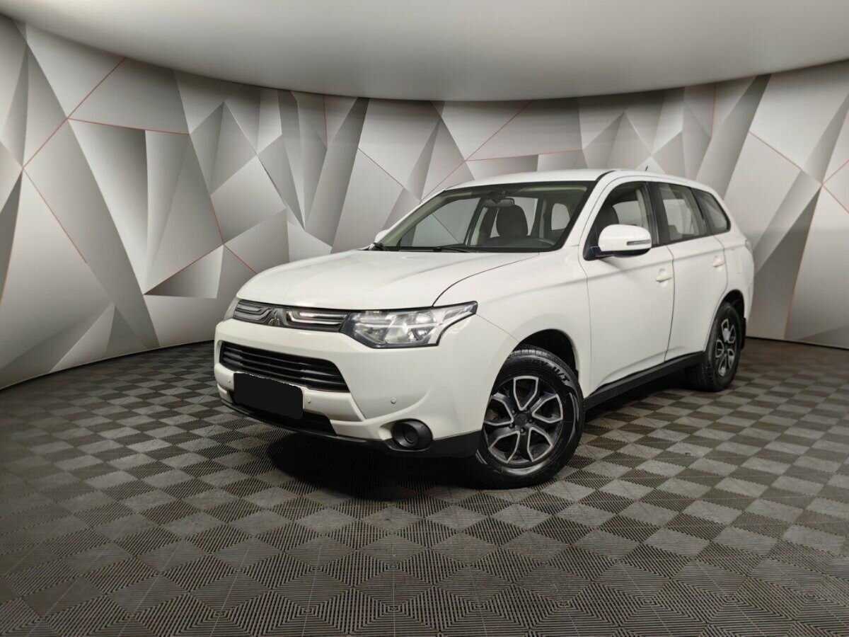 Купить Mitsubishi Outlander с пробегом. Посмотреть фото