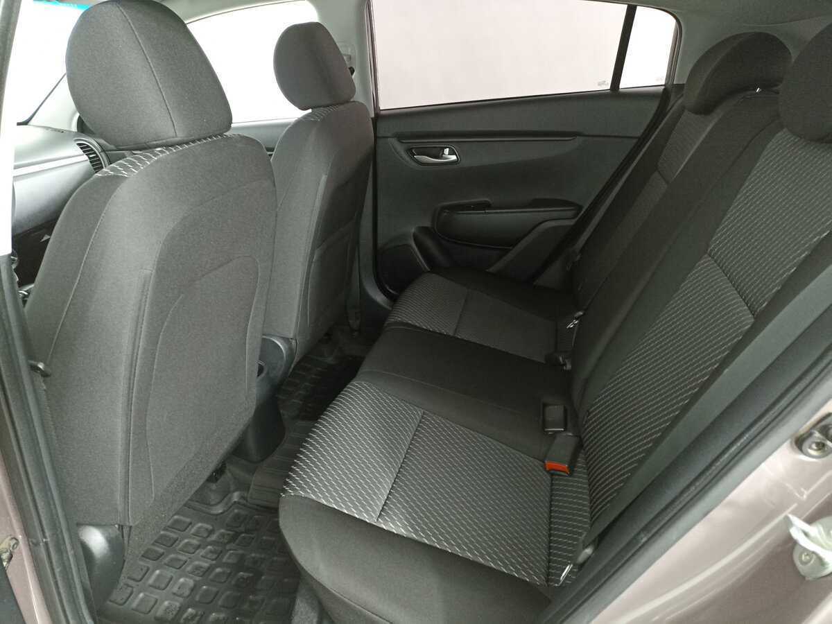 Купить Kia Rio с пробегом. Фото: #11