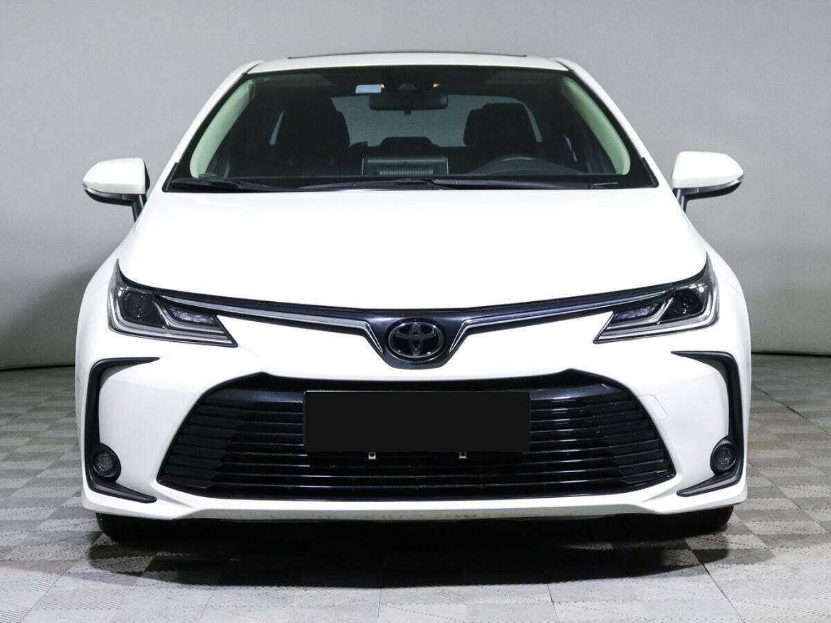 Купить Toyota Corolla с пробегом. Фото: #1