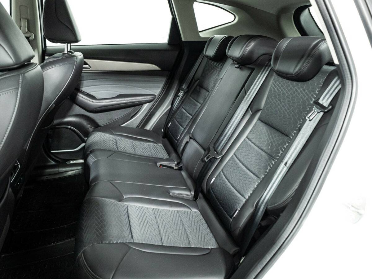 Купить Haval F7 с пробегом. Фото: #9