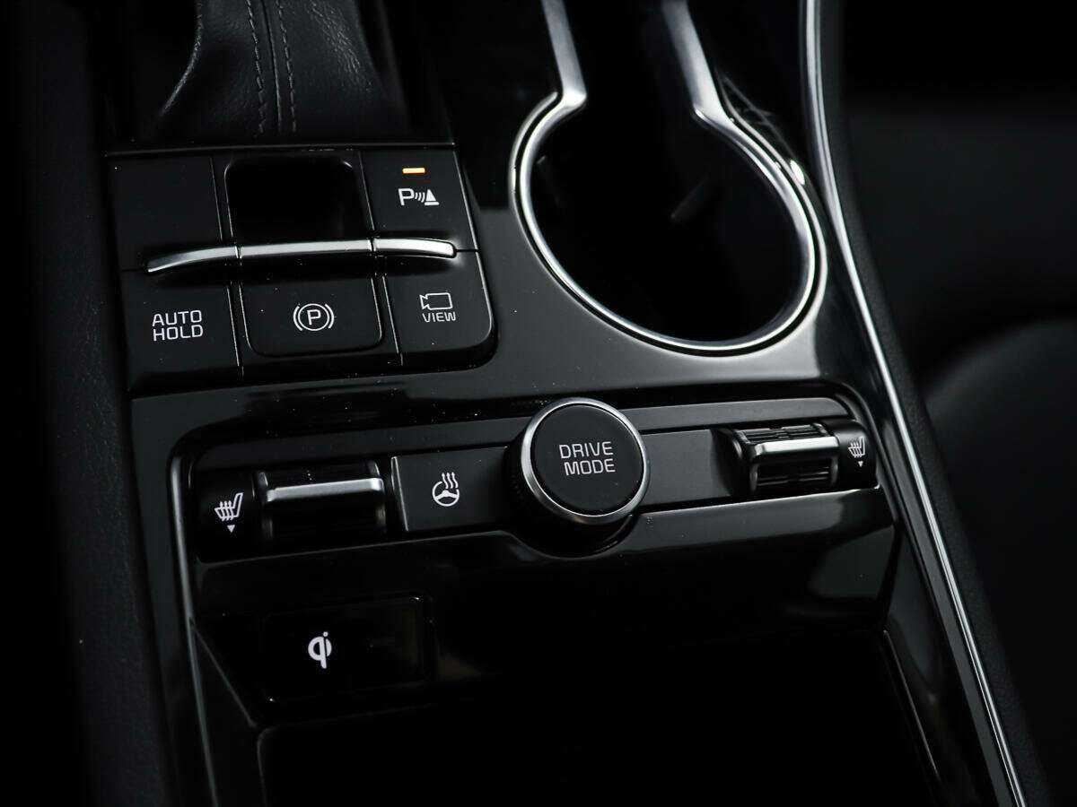 Купить Kia K5 с пробегом. Фото: #19