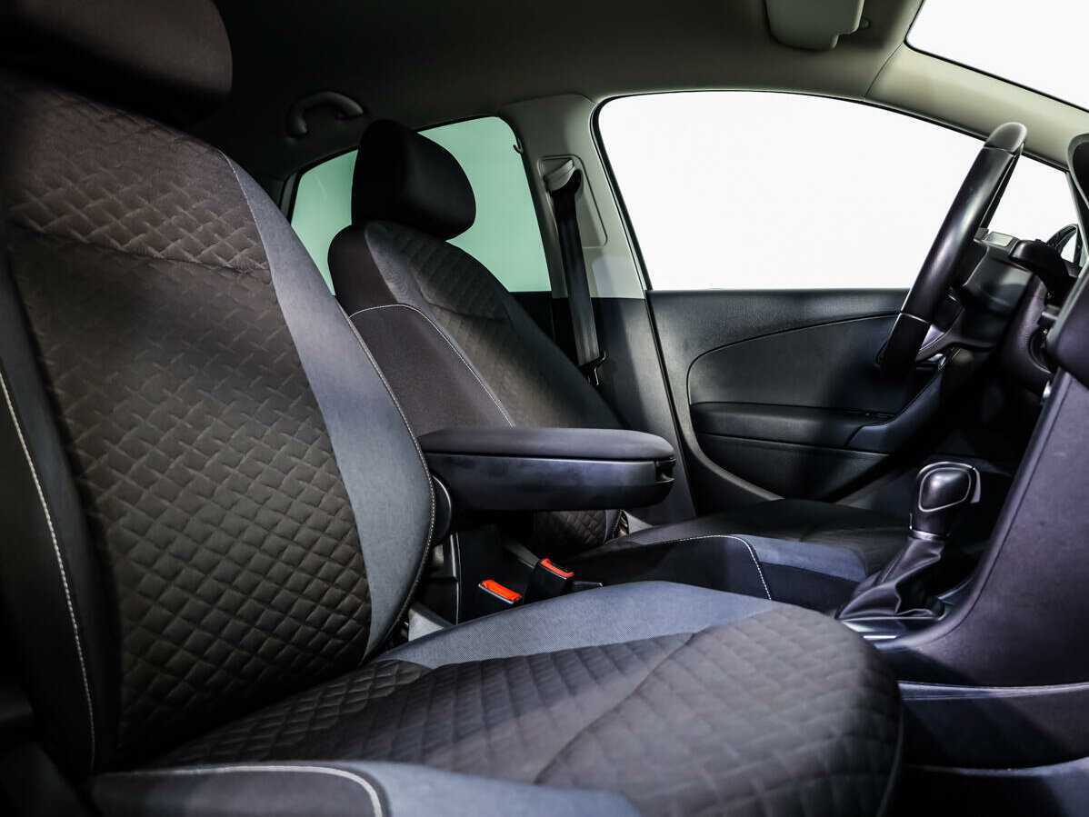 Купить Volkswagen Polo с пробегом. Фото: #10