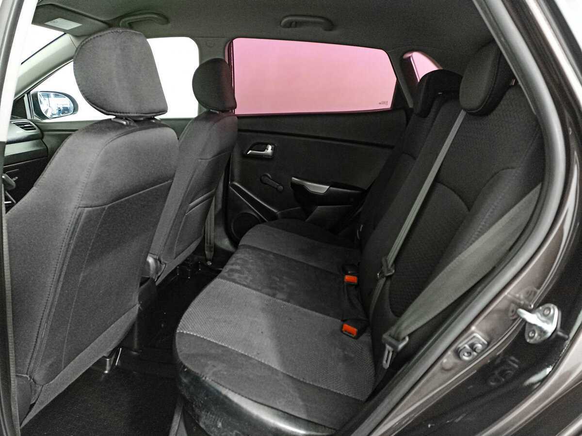 Купить Kia Rio с пробегом. Фото: #11