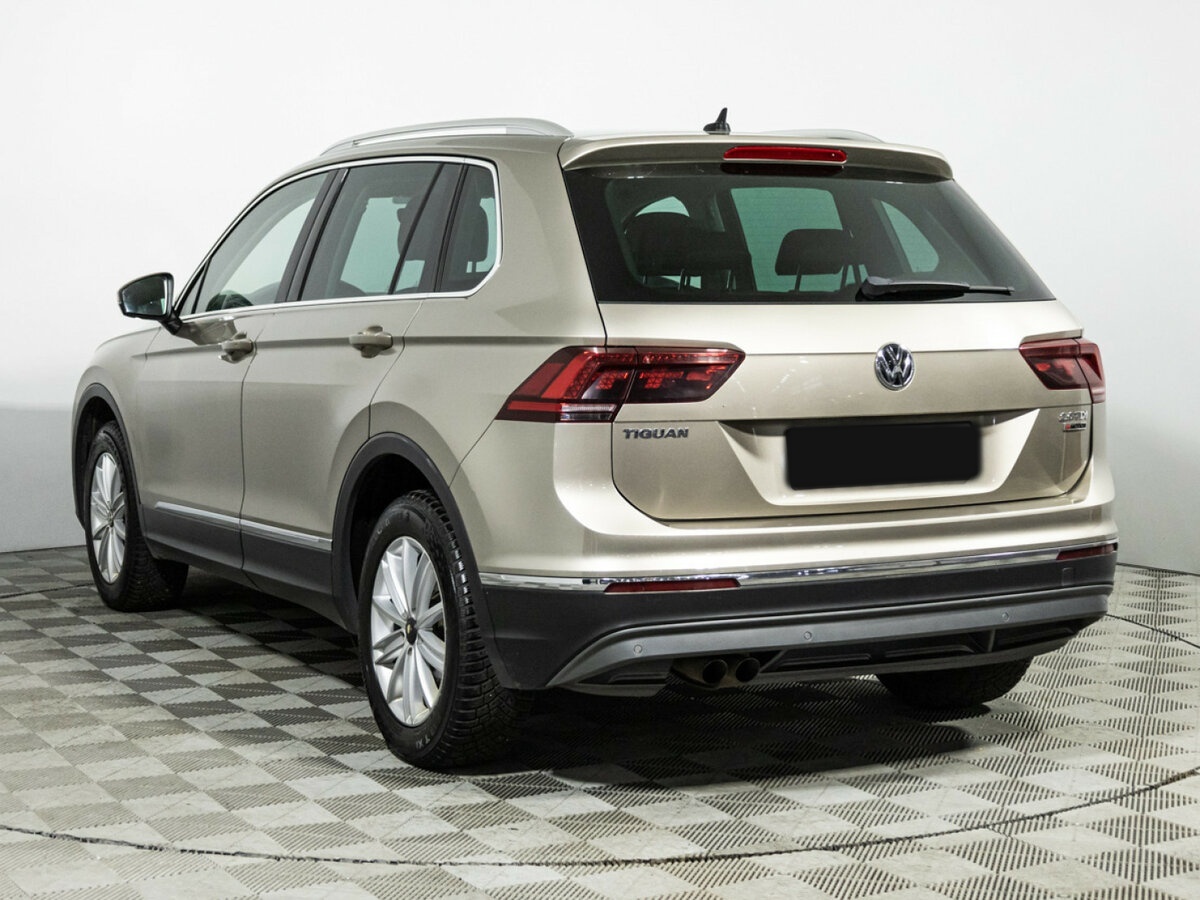 Купить Volkswagen Tiguan с пробегом. Фото: #6