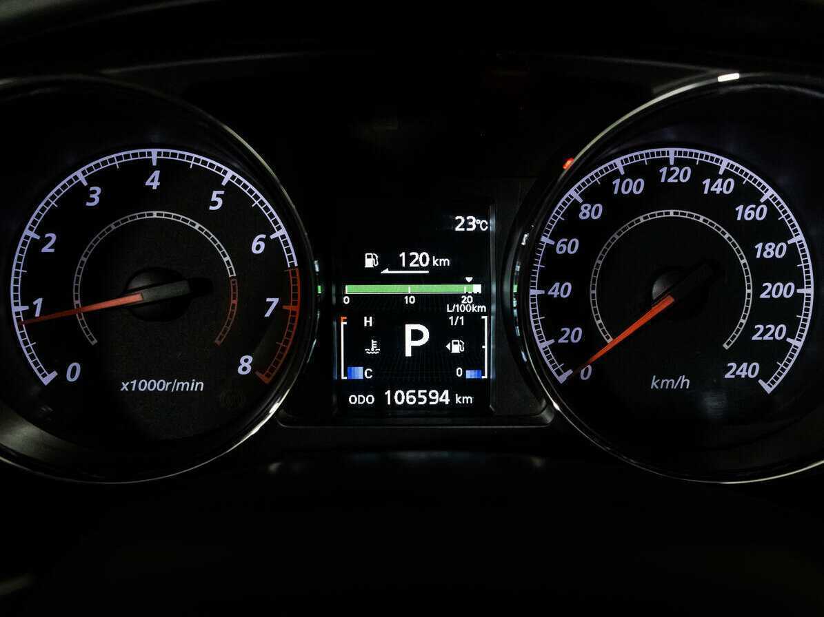 Купить Mitsubishi ASX с пробегом. Фото: #15
