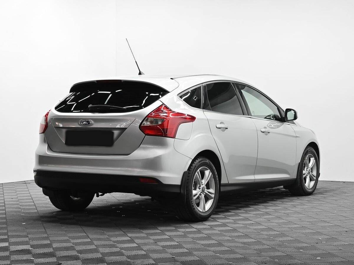 Купить Ford Focus с пробегом. Фото: #3