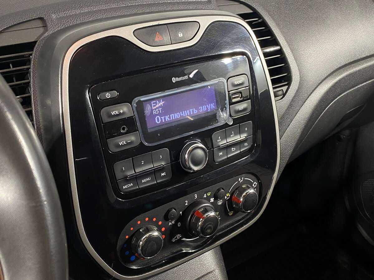 Купить Renault Kaptur с пробегом. Фото: #10