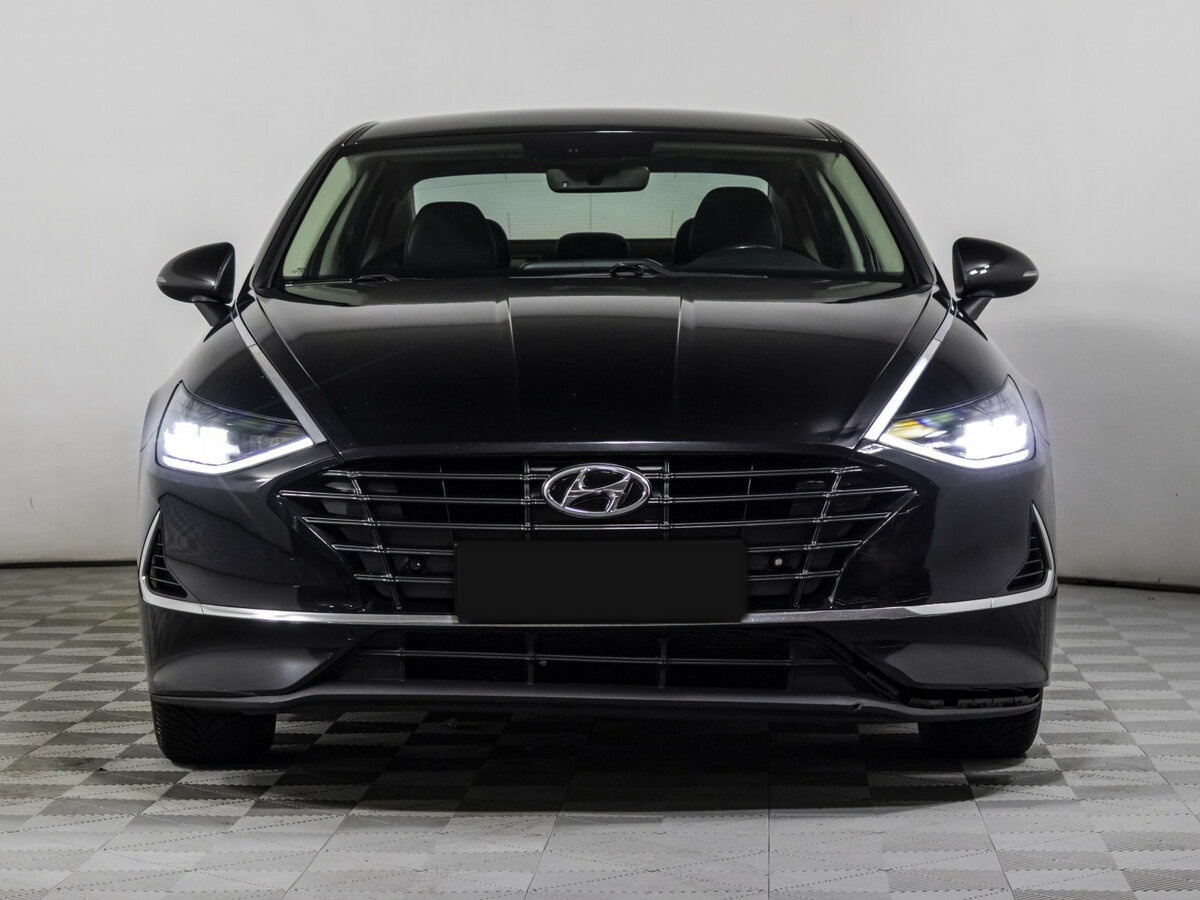 Купить Hyundai Sonata с пробегом. Фото: #1