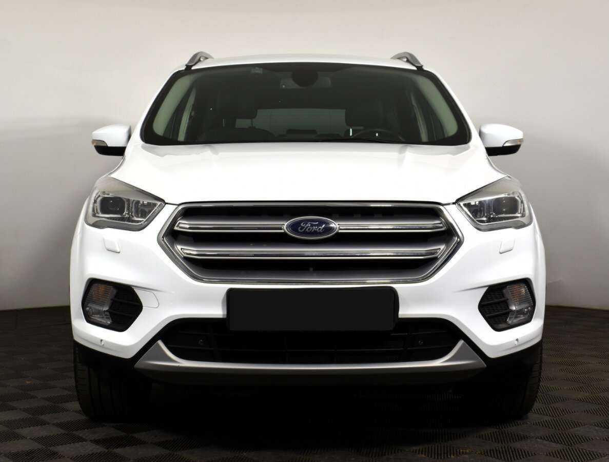 Купить Ford Kuga с пробегом. Фото: #1