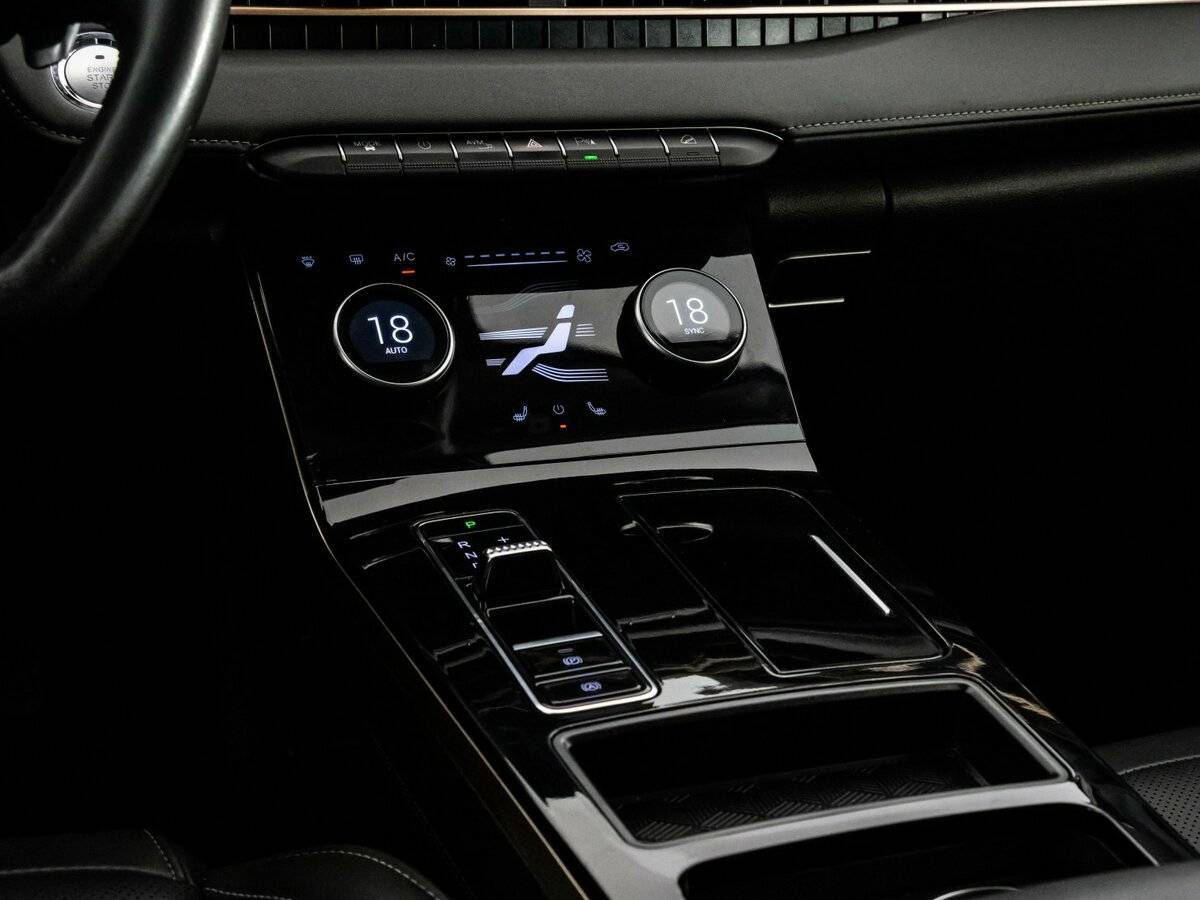 Купить EXEED LX с пробегом. Фото: #13