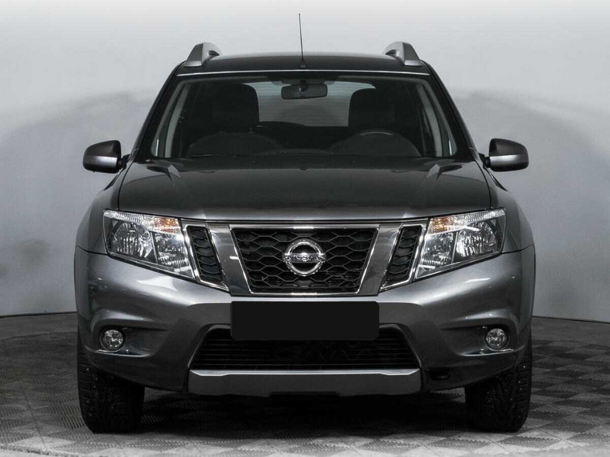 Купить Nissan Terrano с пробегом. Фото: #1