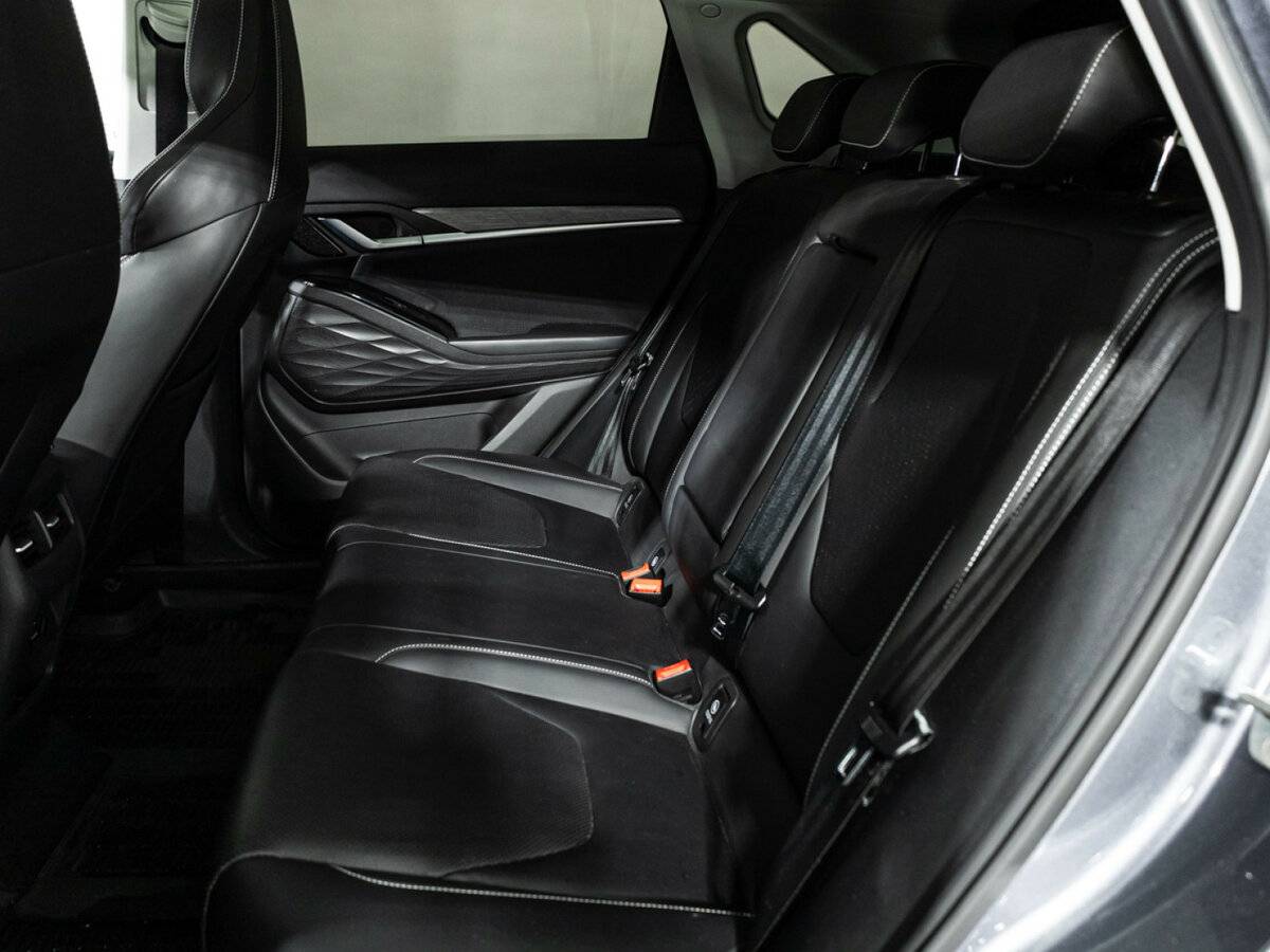 Купить JAC JS6 с пробегом. Фото: #7