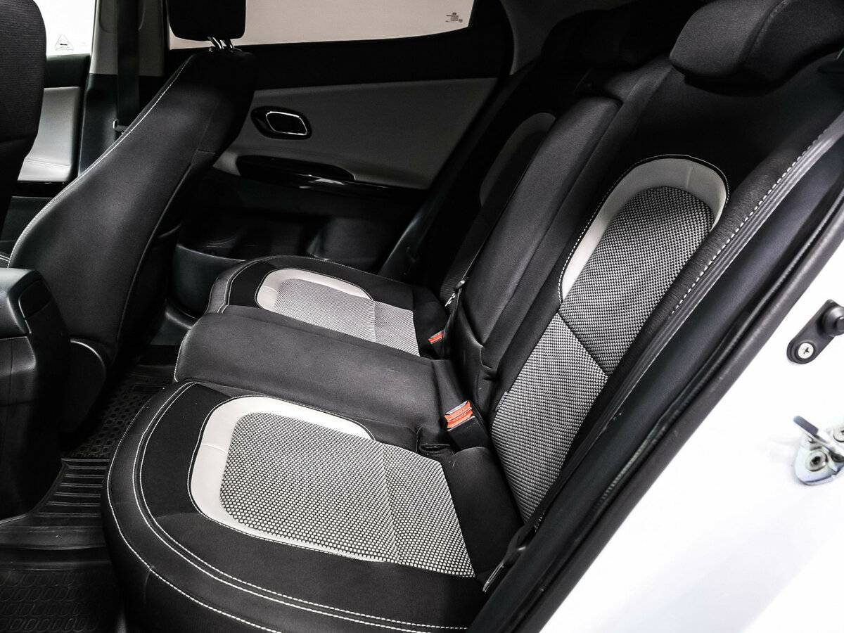 Купить Kia Ceed с пробегом. Фото: #11