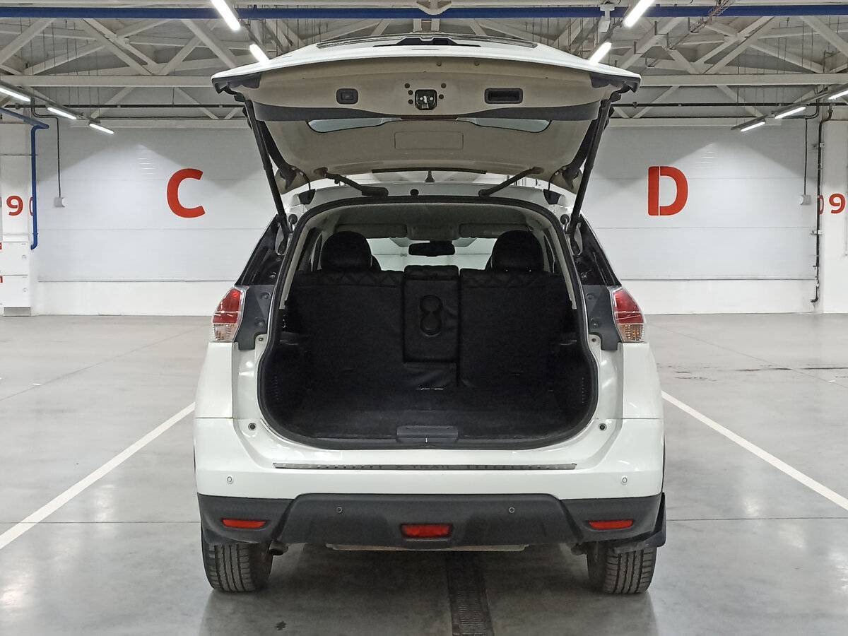 Купить Nissan X-Trail с пробегом. Фото: #9