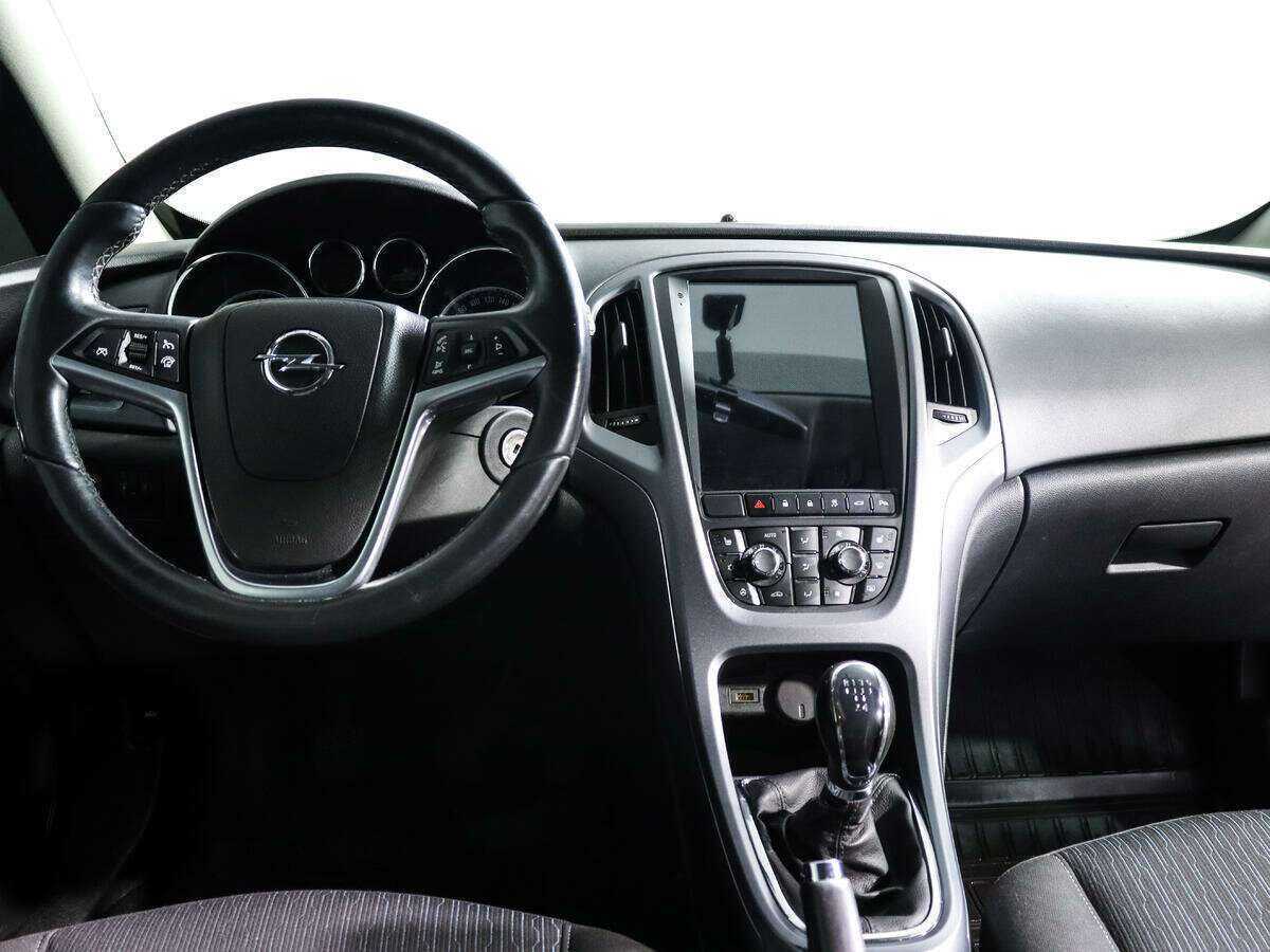 Купить Opel Astra с пробегом. Фото: #11