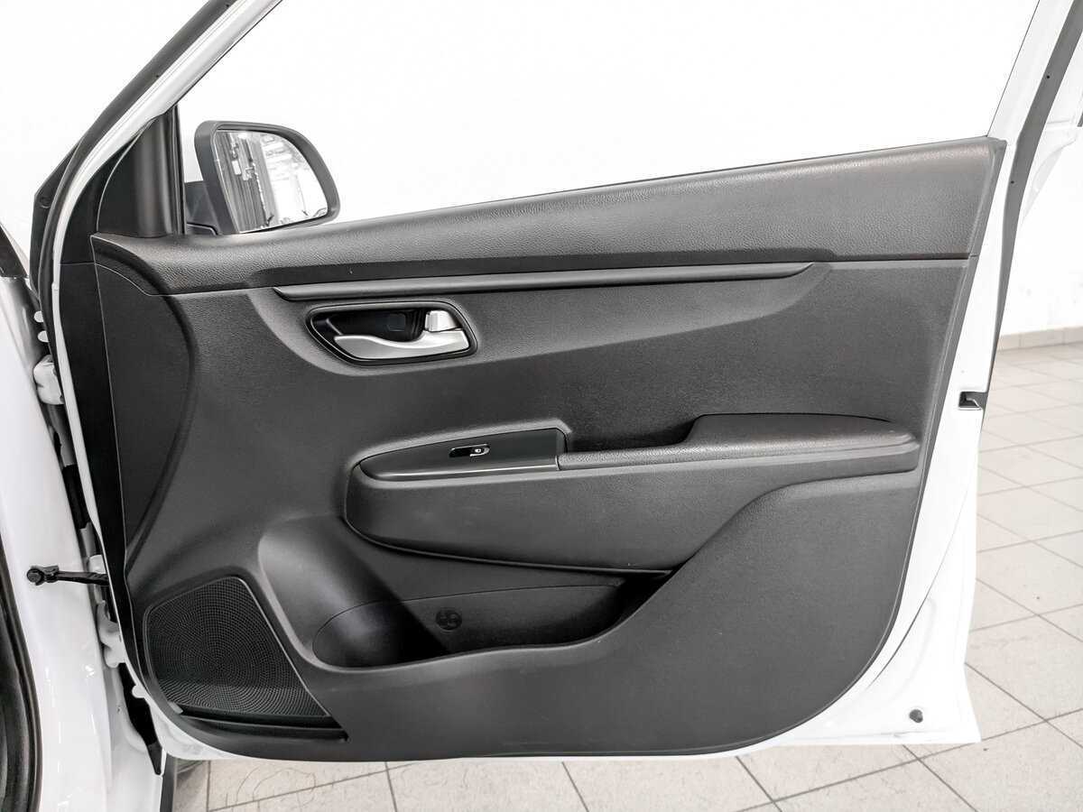 Купить Kia Rio с пробегом. Фото: #21