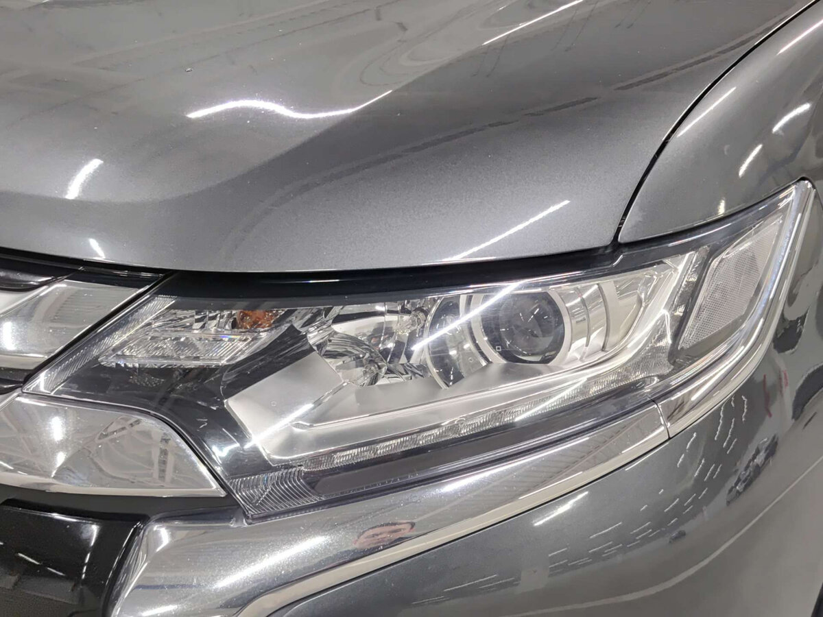 Купить Mitsubishi Outlander с пробегом. Фото: #16