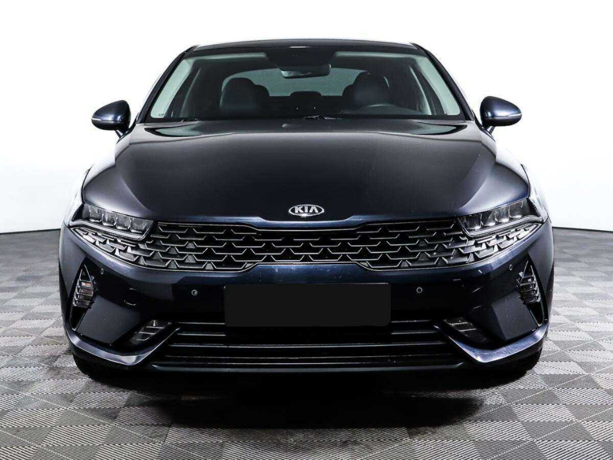 Купить Kia K5 с пробегом. Фото: #1