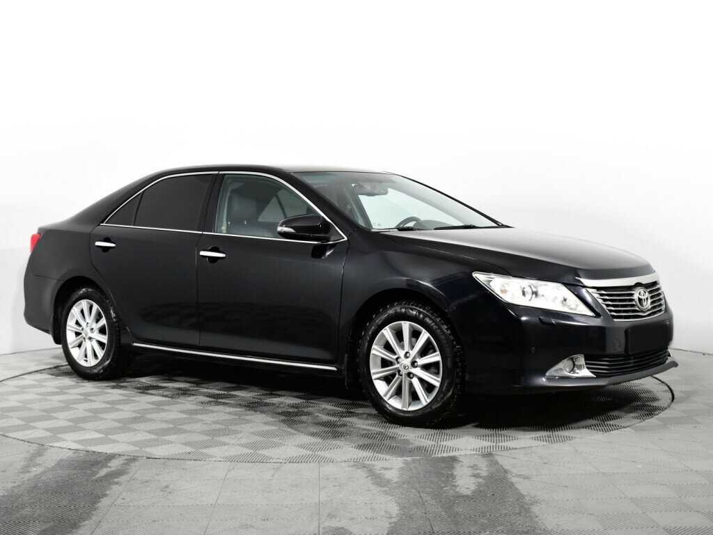 Купить Toyota Camry с пробегом. Фото: #2