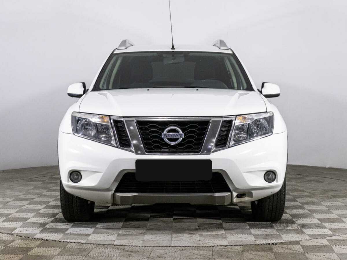 Купить Nissan Terrano с пробегом. Фото: #1