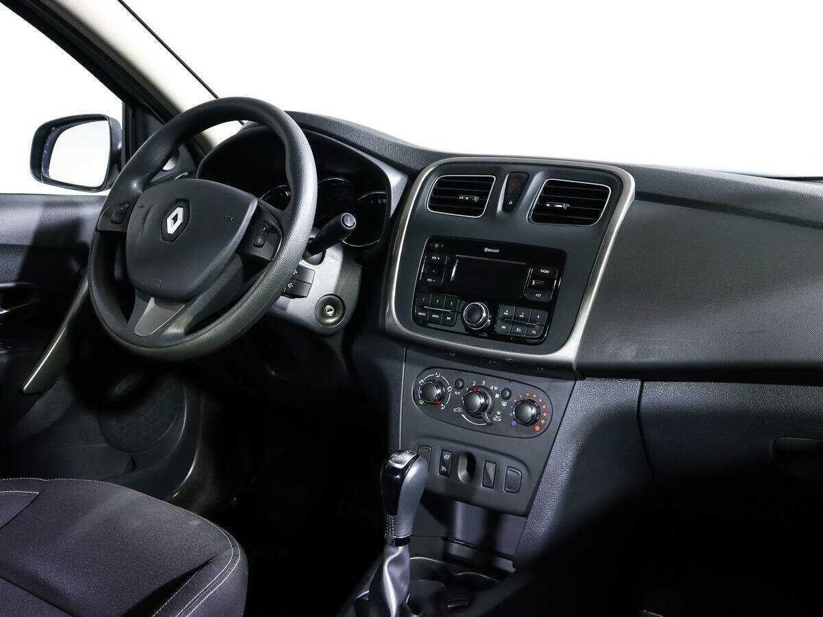 Купить Renault Logan с пробегом. Фото: #8