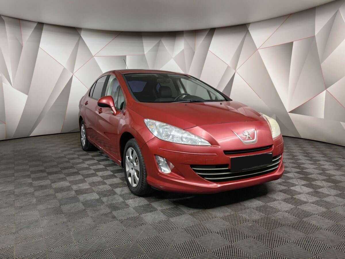 Купить Peugeot 408 с пробегом. Фото: #2