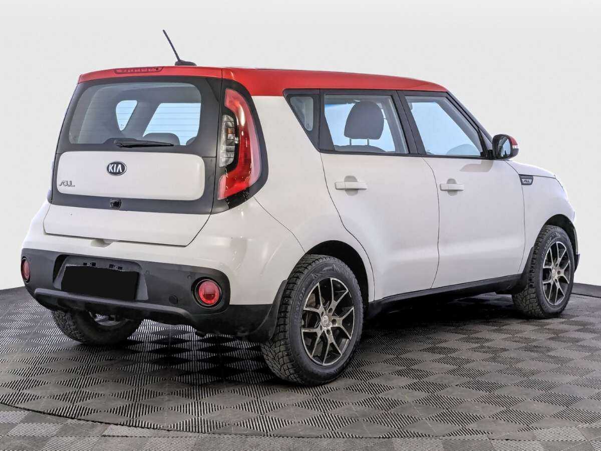Купить Kia Soul с пробегом. Фото: #4