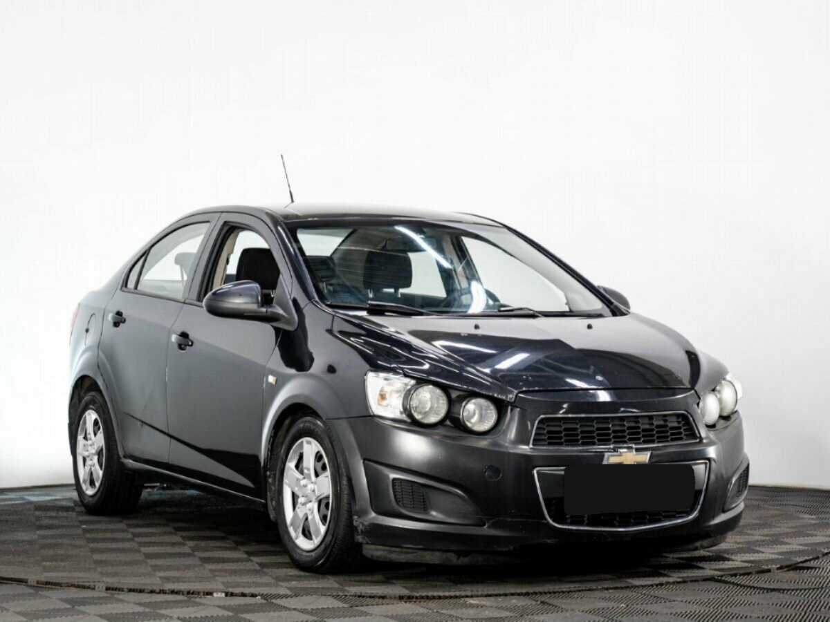 Купить Chevrolet Aveo с пробегом. Фото: #2