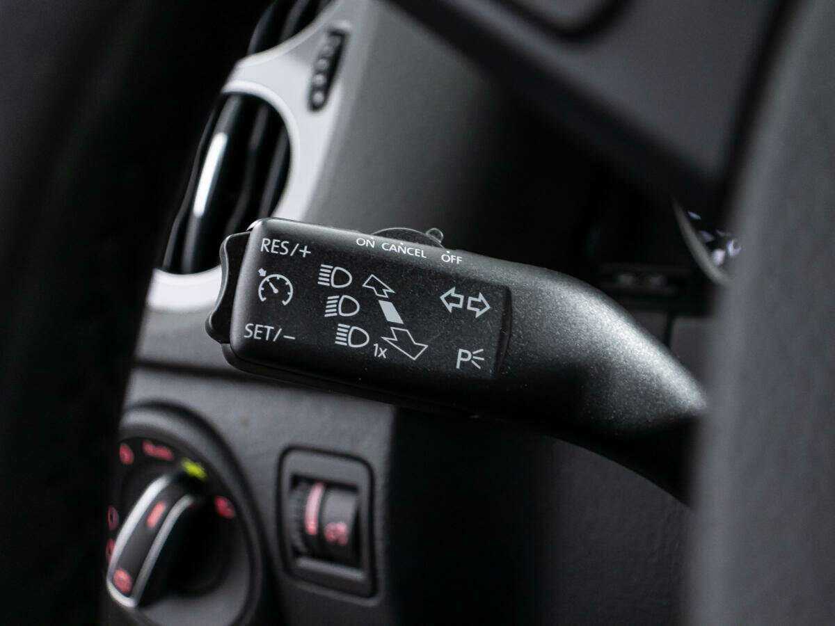 Купить Volkswagen Tiguan с пробегом. Фото: #18