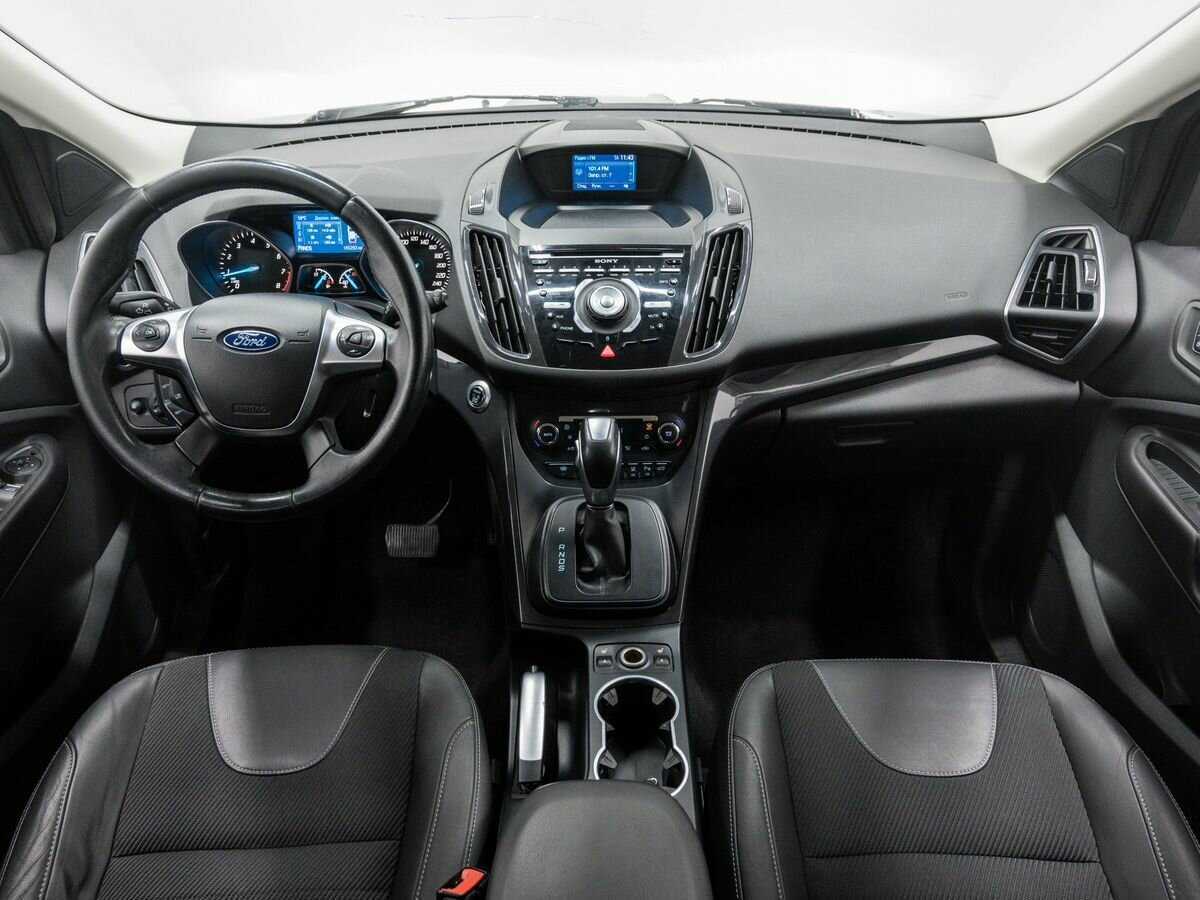Купить Ford Kuga с пробегом. Фото: #8