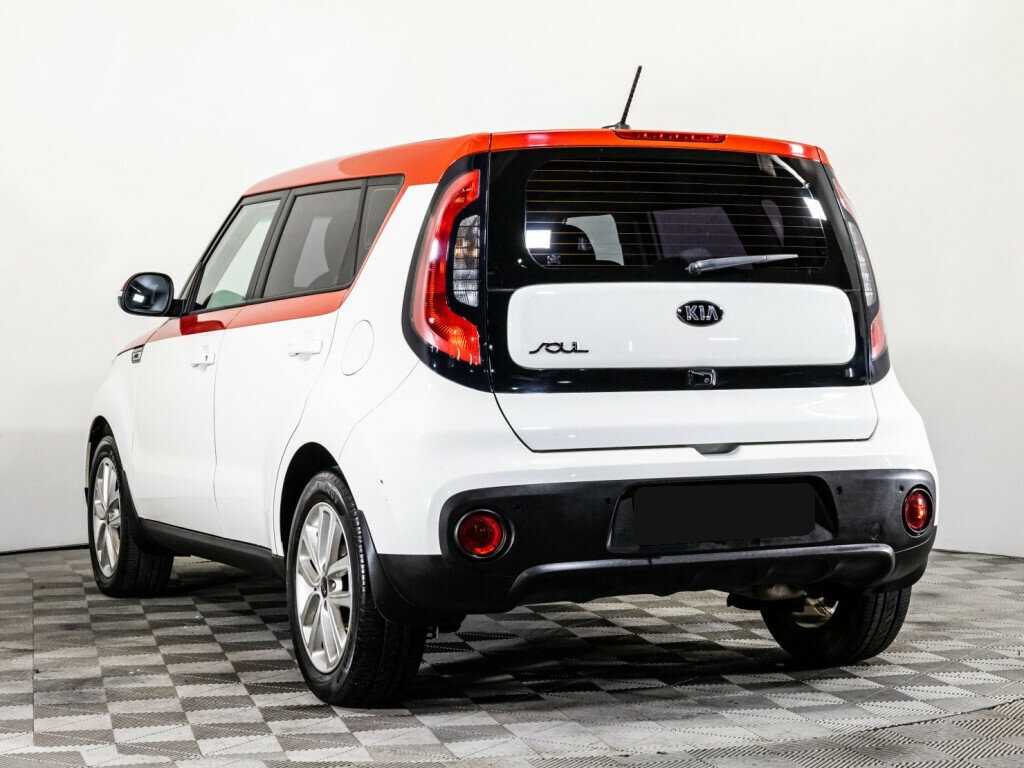 Купить Kia Soul с пробегом. Фото: #5