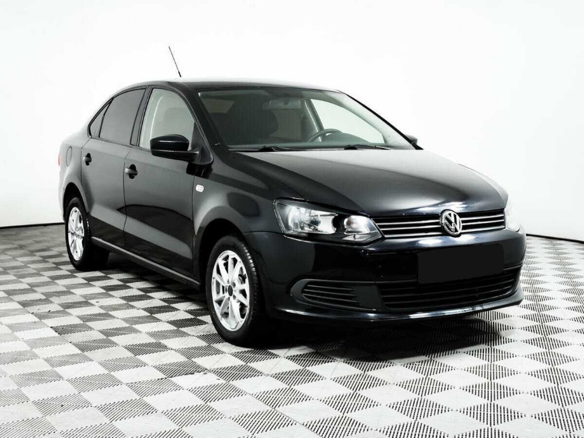 Купить Volkswagen Polo с пробегом. Фото: #2