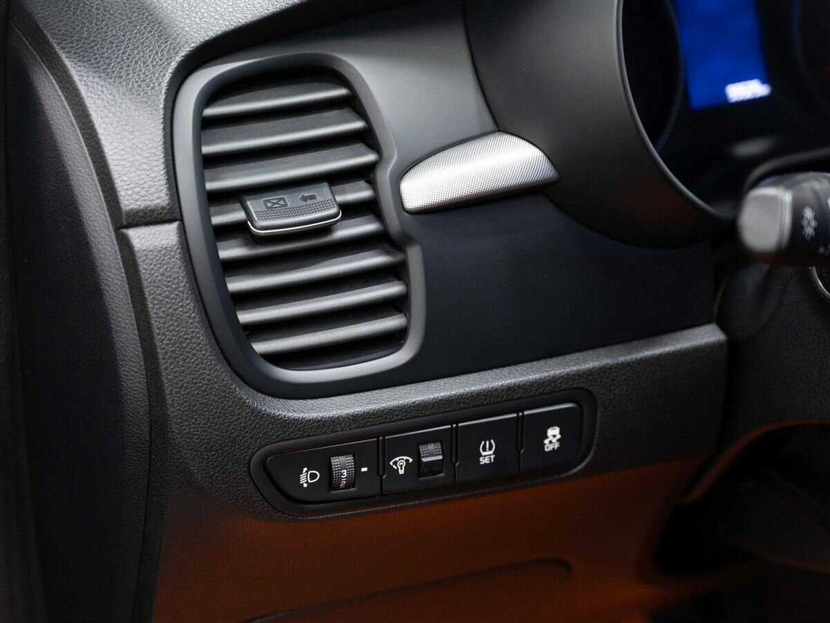 Купить Kia Rio с пробегом. Фото: #17