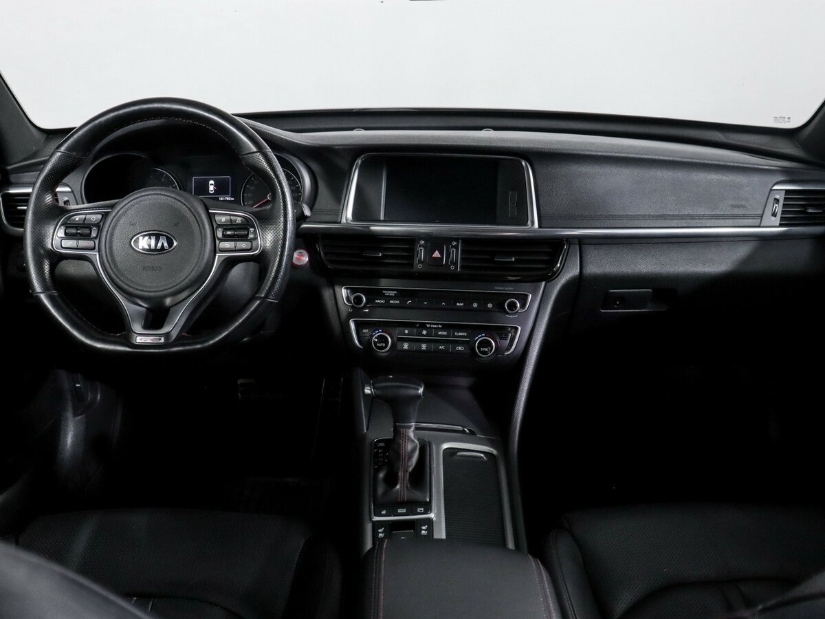 Купить Kia Optima с пробегом. Фото: #9