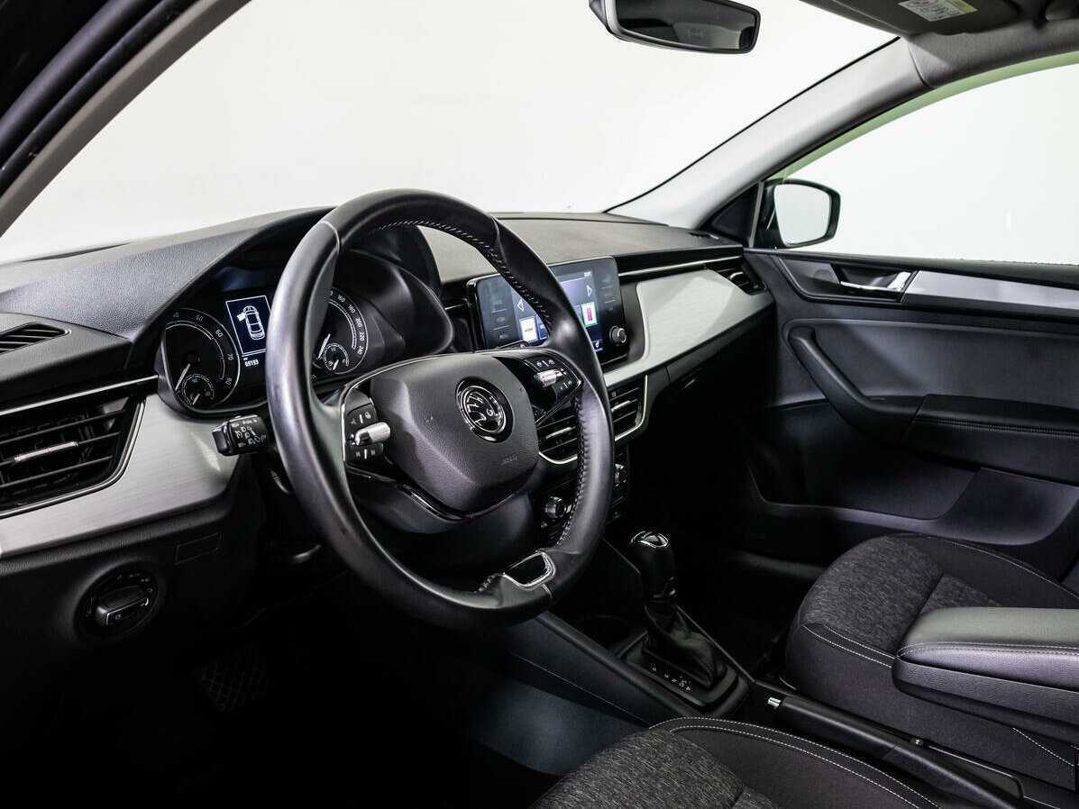 Купить Skoda Rapid с пробегом. Фото: #10