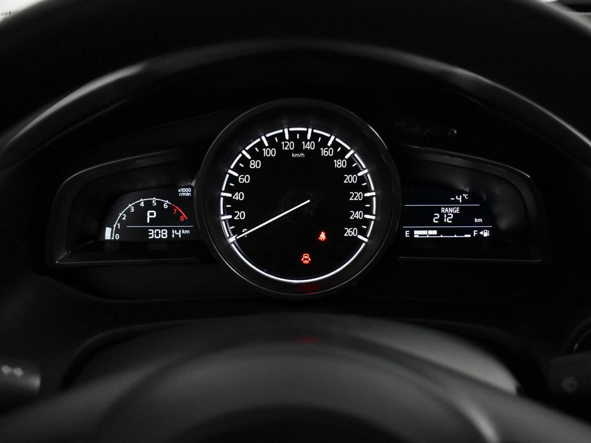 Купить Mazda CX-4 с пробегом. Фото: #18