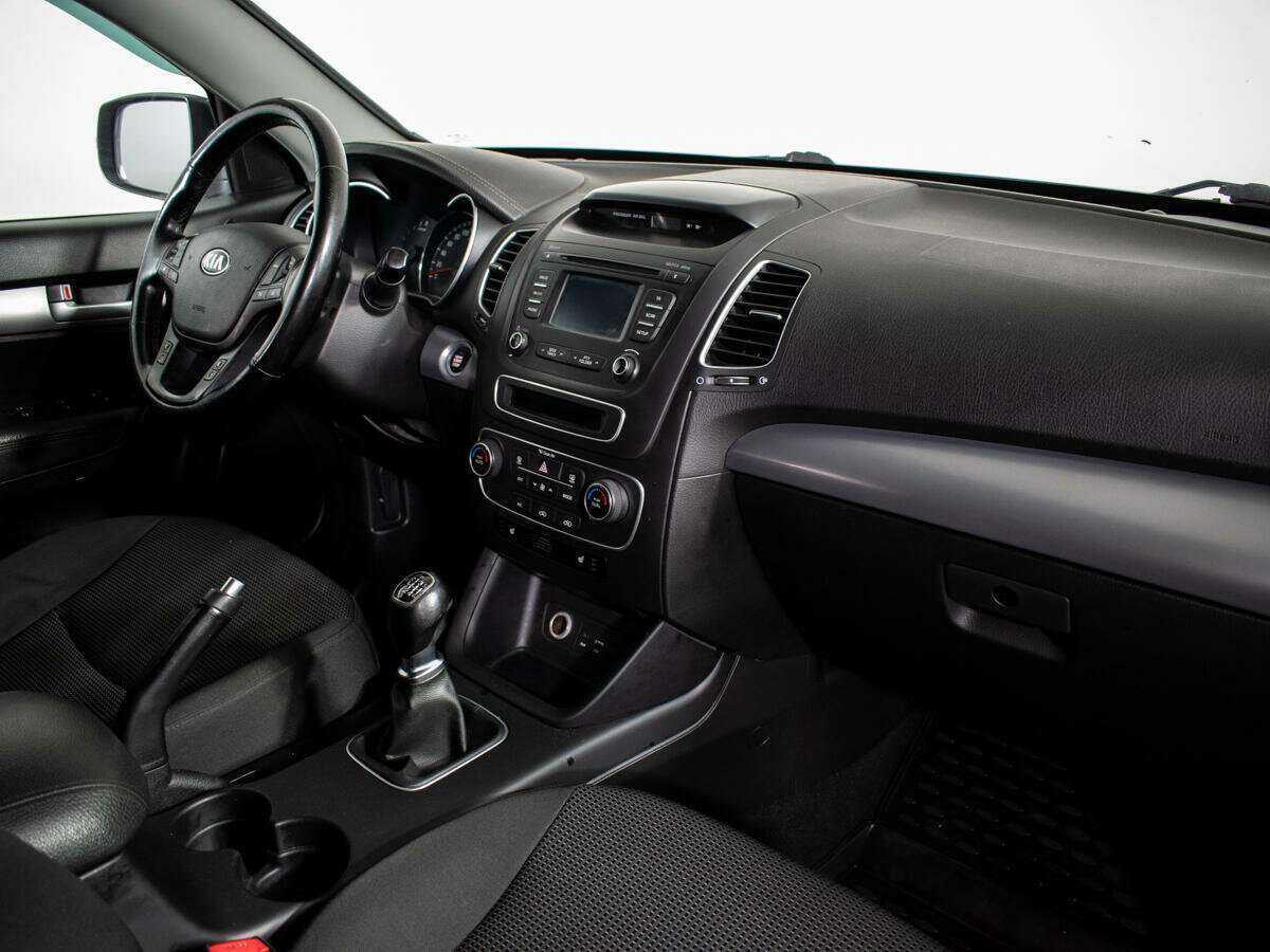 Купить Kia Sorento с пробегом. Фото: #7