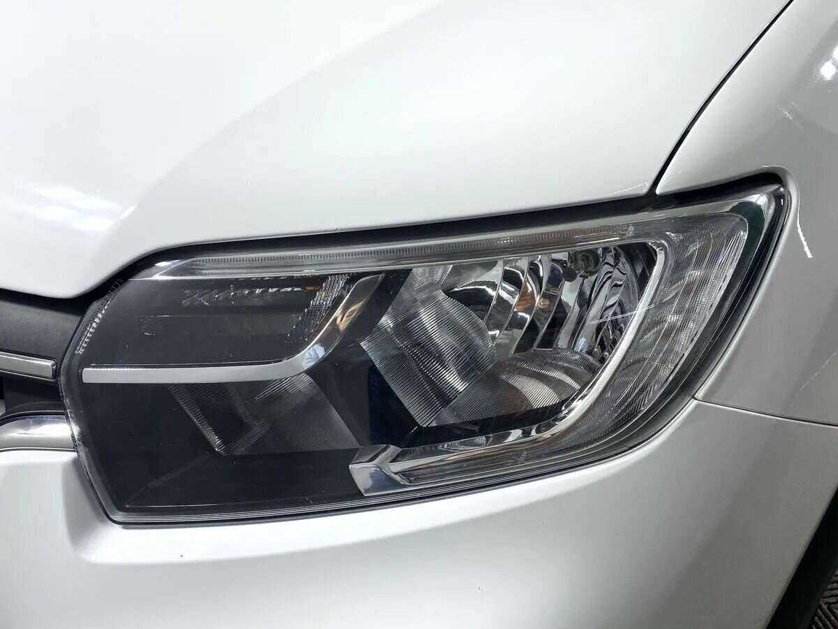 Купить Renault Logan с пробегом. Фото: #17