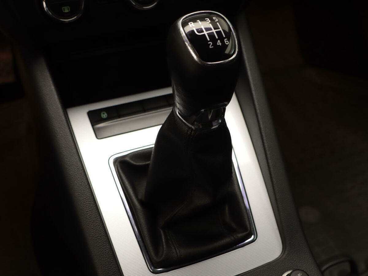 Купить Skoda Octavia с пробегом. Фото: #16