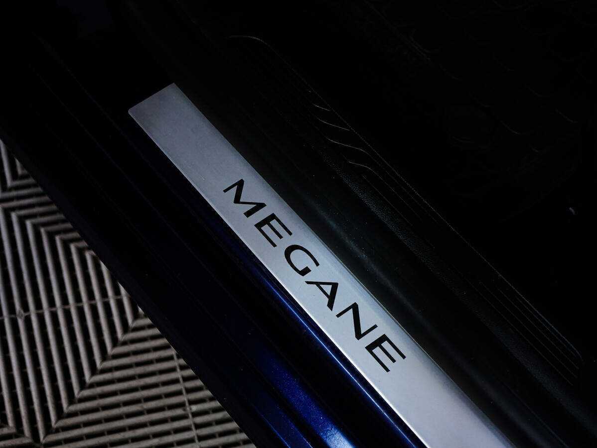 Купить Renault Megane с пробегом. Фото: #15